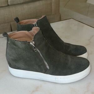 Steve Madden suede hidden wedge sneaker